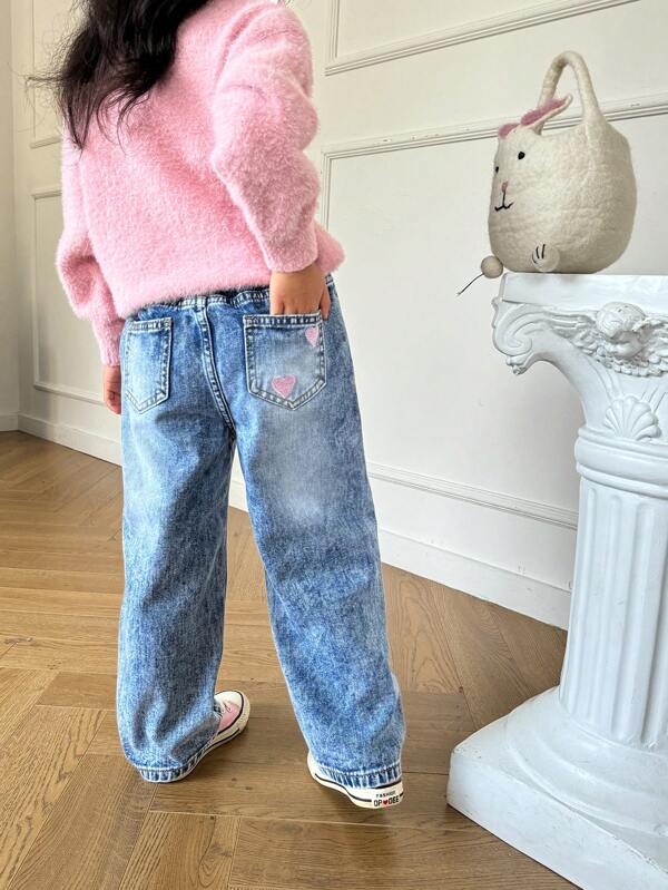 Pantalón denim con corazones para niñas pequeñas