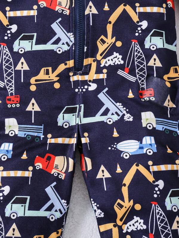Mameluco de construcción para niño pequeño