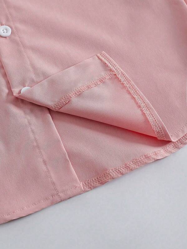 Camisa manga larga con corbatín para niño pequeño