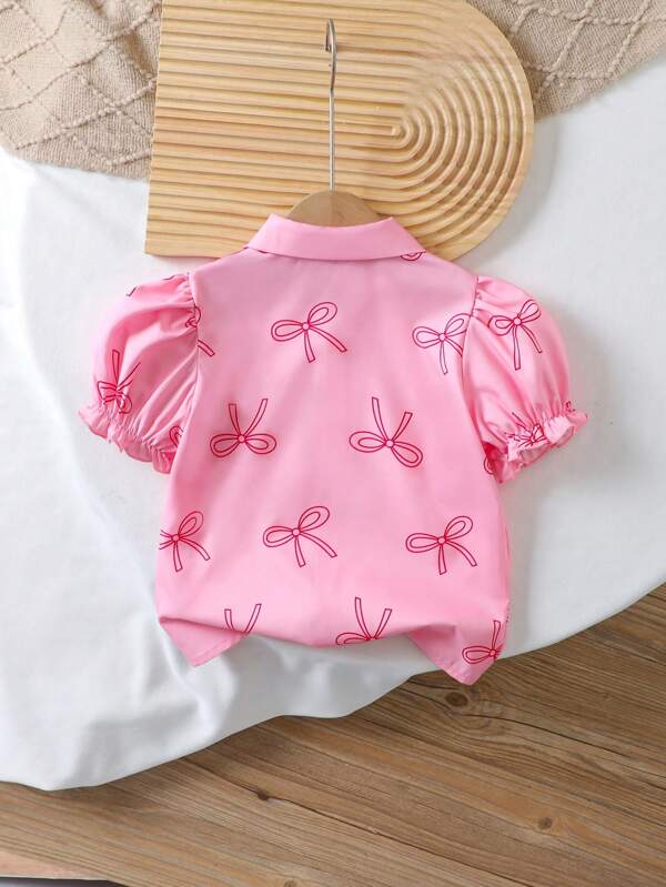 Blusa de lazos para niña pequeña