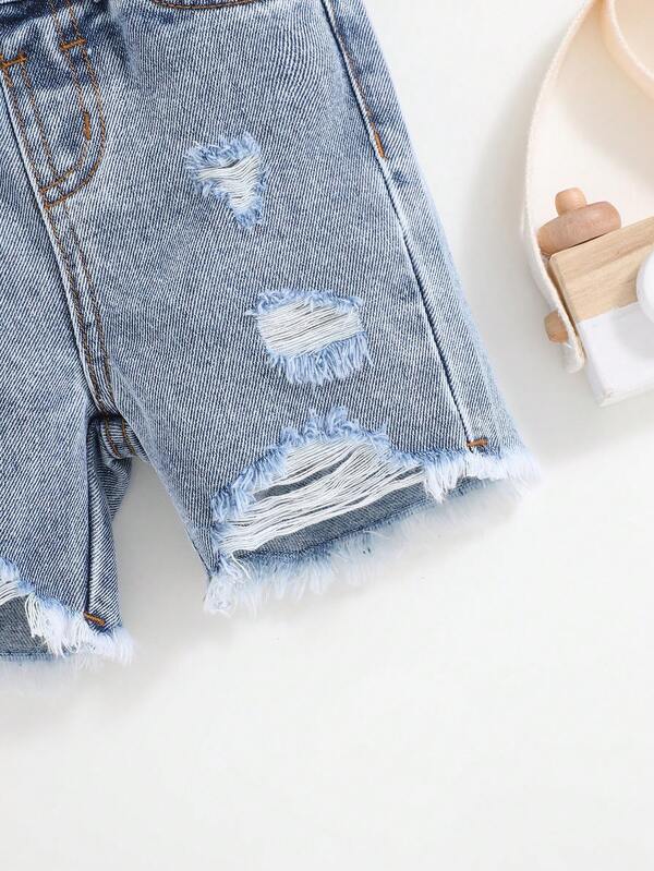 Shorts desgastados para bebé y niño pequeño