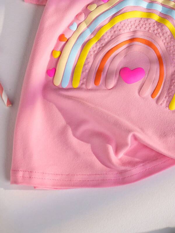 Blusa de arcoíris para niñas pequeñas