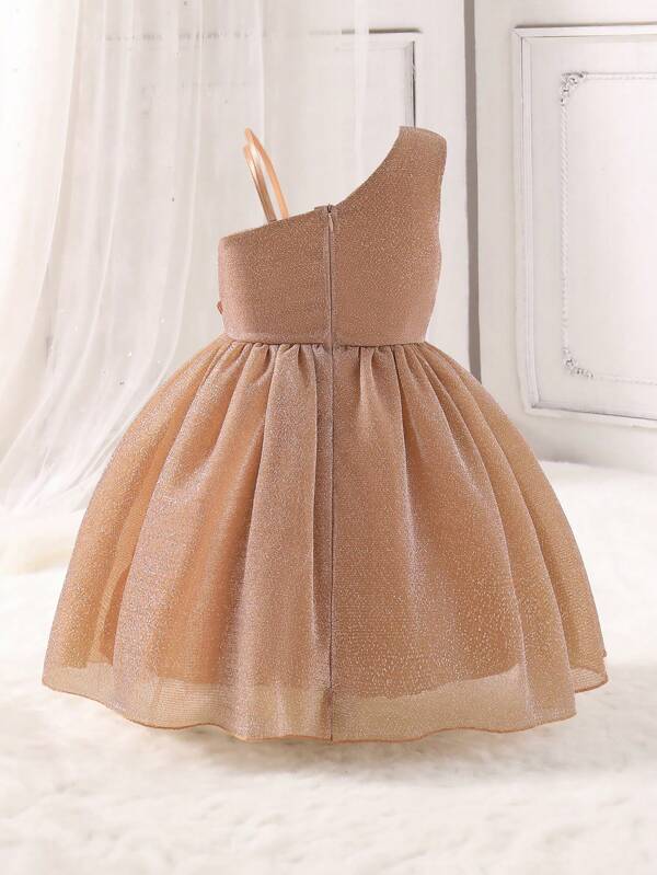 Vestido elegante para niñas pequeñas