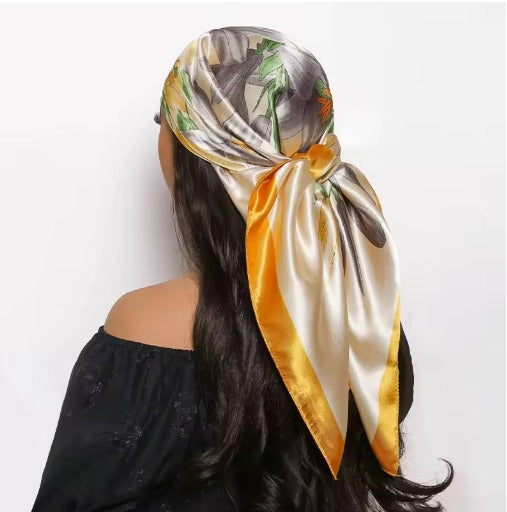 Pañuelo estampado flores